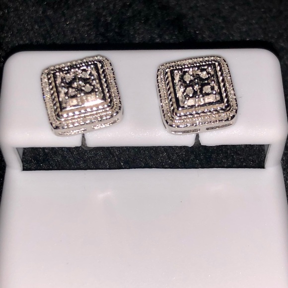 REAL DIAMOND White gold tone square earring NOT CZ - Picture 8 of 9